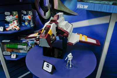 star wars hasbro UK Toy Fair replublic shuttle attack