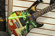 star wars sdcc peavey star wars guitar accessories