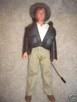 La poup�e 30�cm d'Indiana Jones. - ebay
